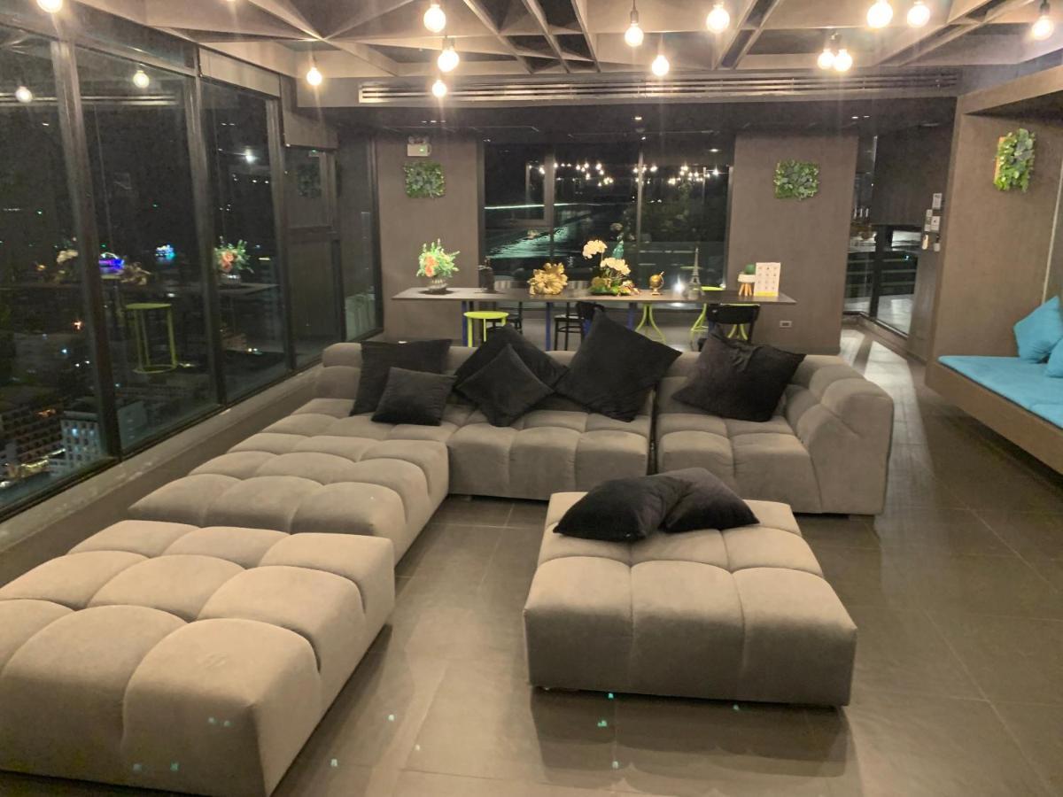 Base Condos Патая Екстериор снимка